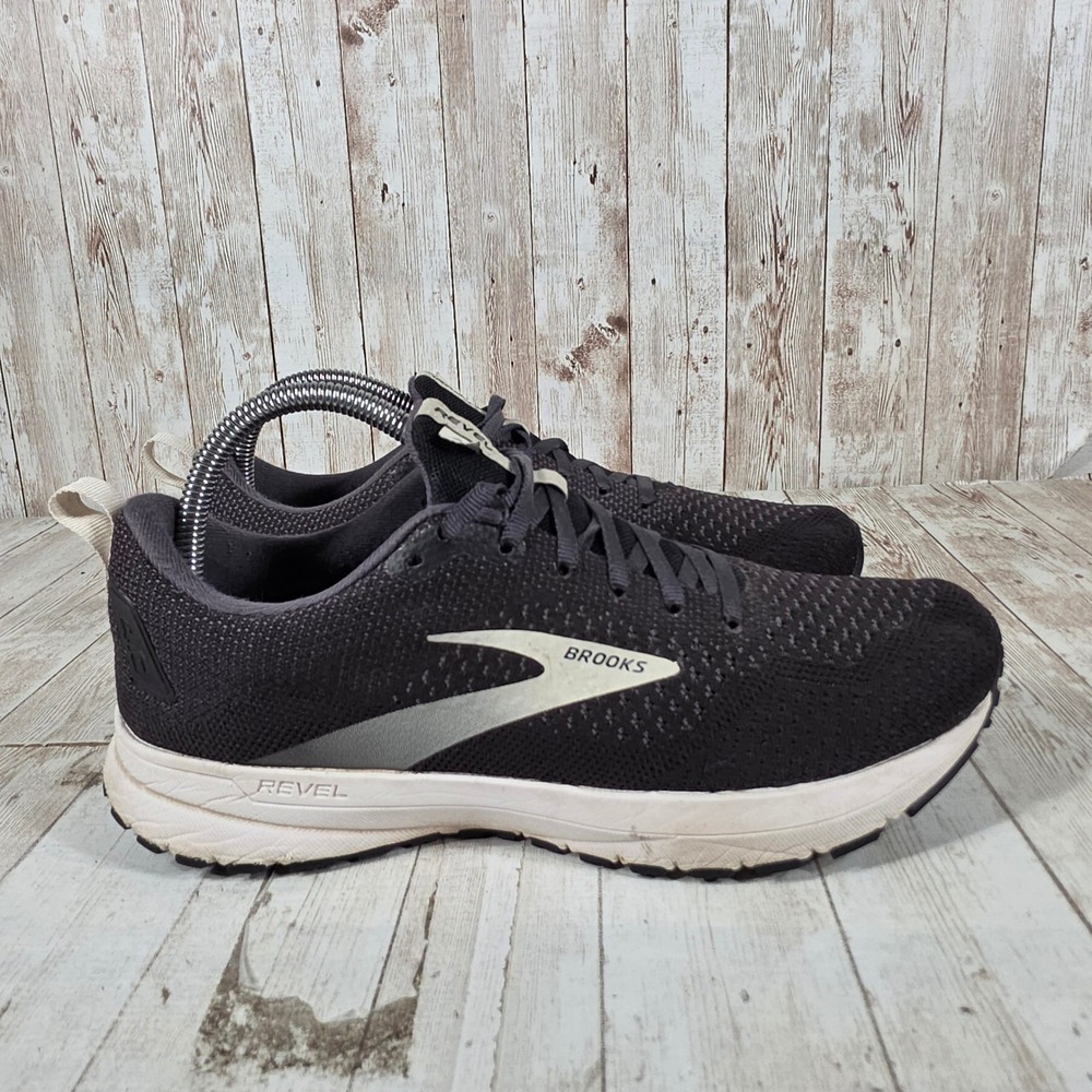 Brooks Revel 4 Womens Running Shoes Black White 1203371B063 Size 9